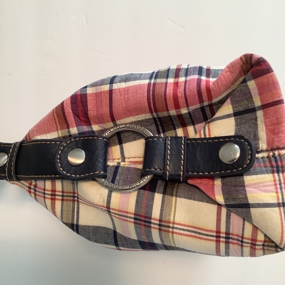 Tommy Hilfiger Hobo Bag - Picture 4 of 8